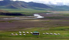 Steppe nomads ger camp